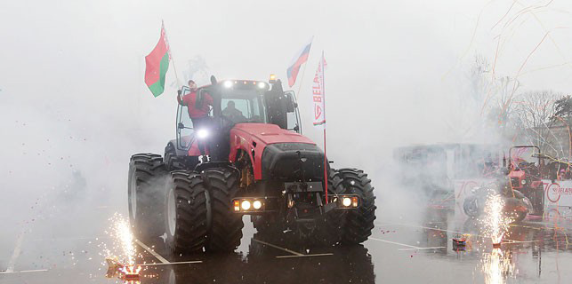 Самый мощный трактор МТЗ — BELARUS-4522