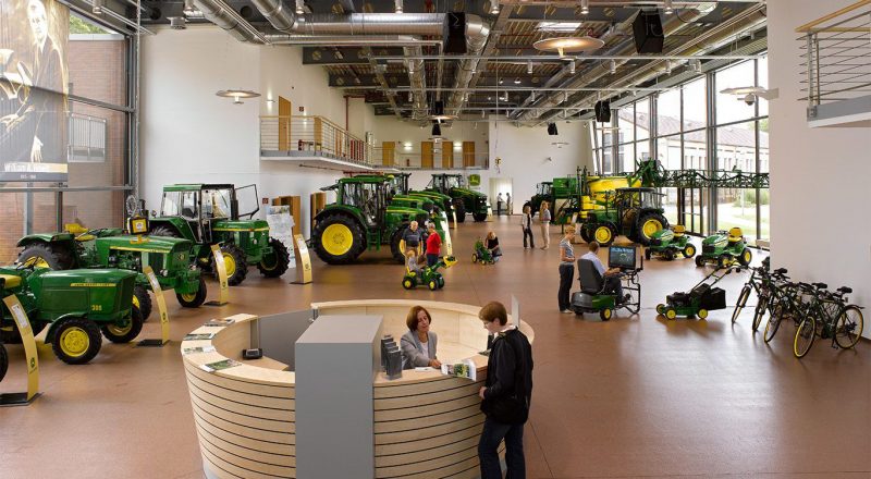 Эксперты John Deere посетили семь машиностроительных предприятий Беларуси